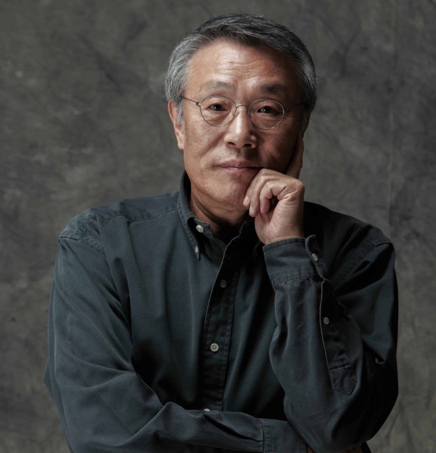 Hwang Sok-Yong